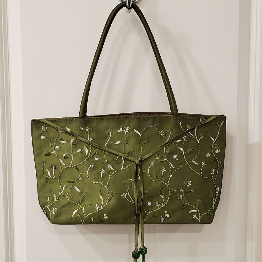 Green Silk Style Purse/Tote with Embroidery and Be